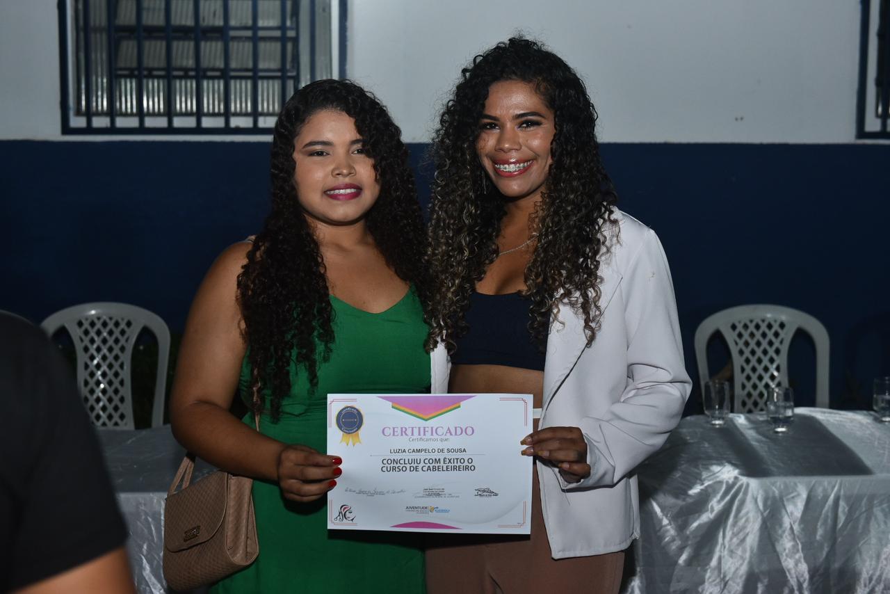 Prefeitura de Água Branca realiza entrega de certificados dos cursos ofertados na Coordenadoria Municipal da Juventude