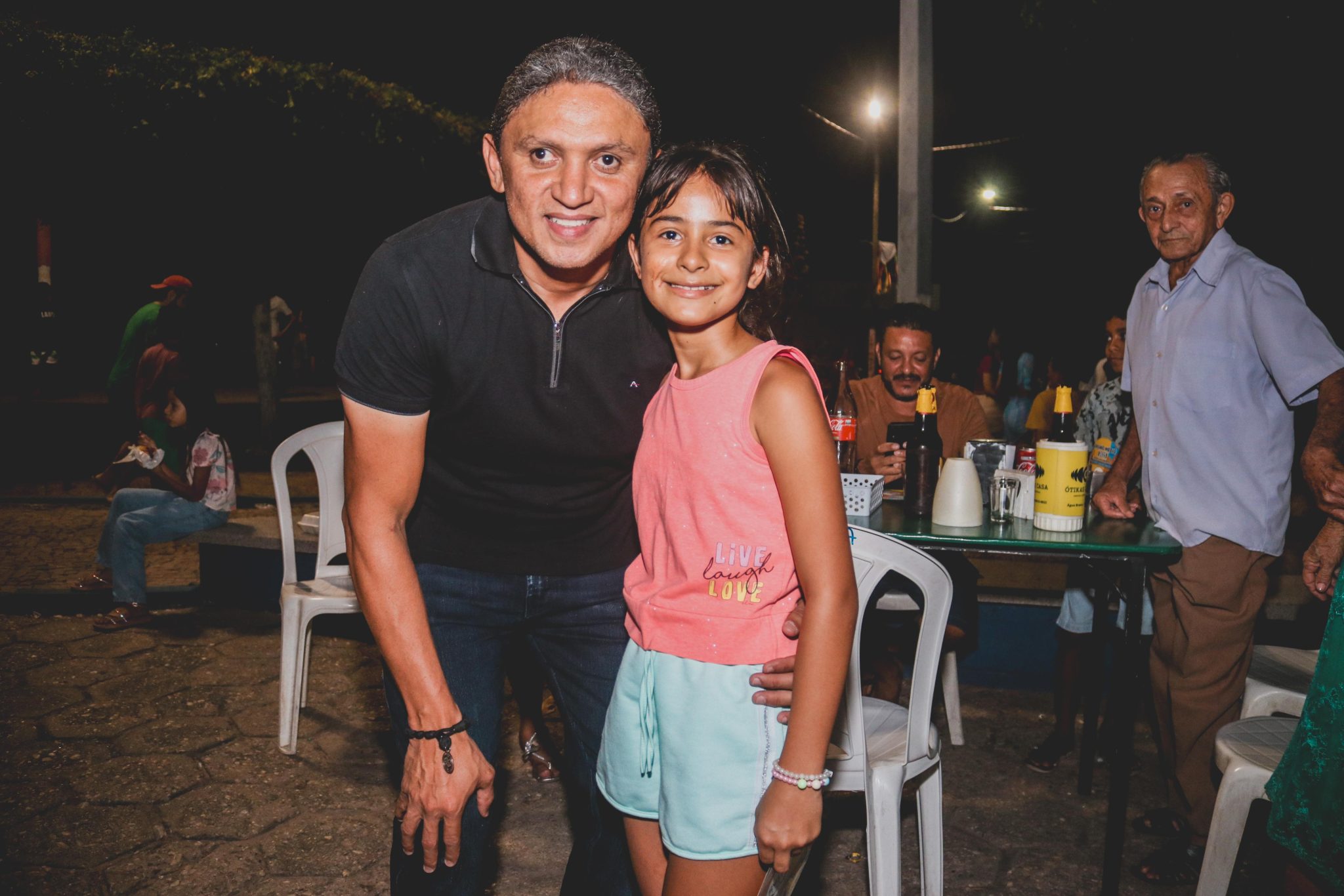 Prefeitura de Água Branca realiza festa das crianças na Praça de Eventos
