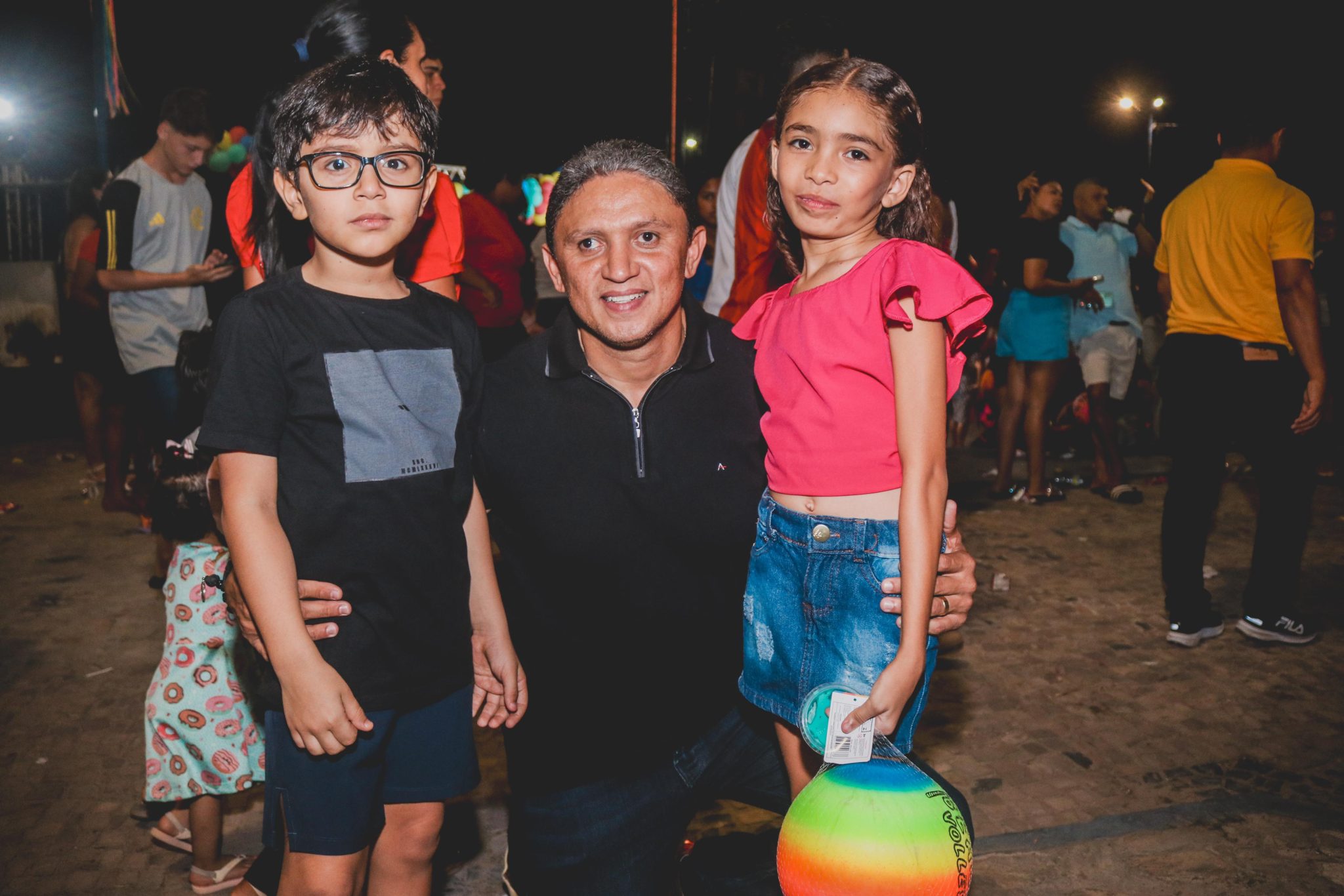 Prefeitura de Água Branca realiza festa das crianças na Praça de Eventos