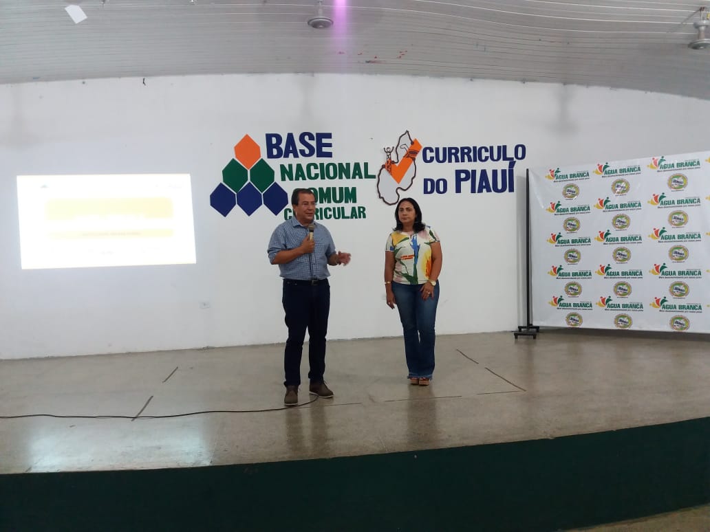 Prefeitura de Água Branca realiza o II Ciclo Formativo da Base Nacional Comum Curricular