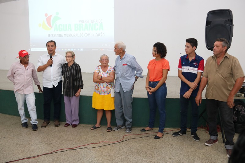 Prefeitura lança campanha “Eu amo Água Branca”