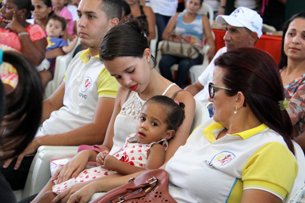 Programa Criança Feliz é lançado em Água Branca Programa Criança Feliz é lançado em Água Branca