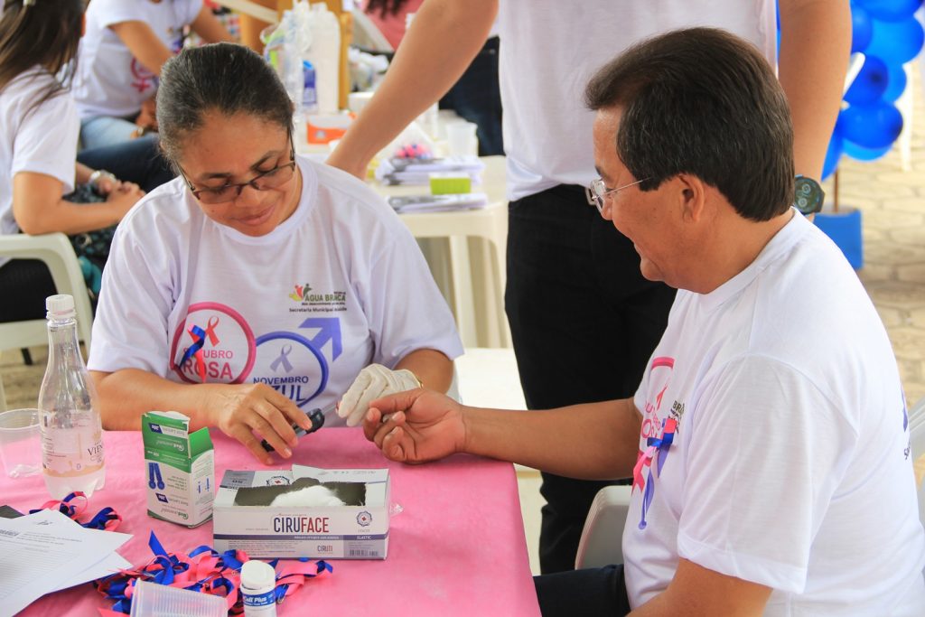 Saúde de Água Branca realiza ação de encerramento do Outubro Rosa