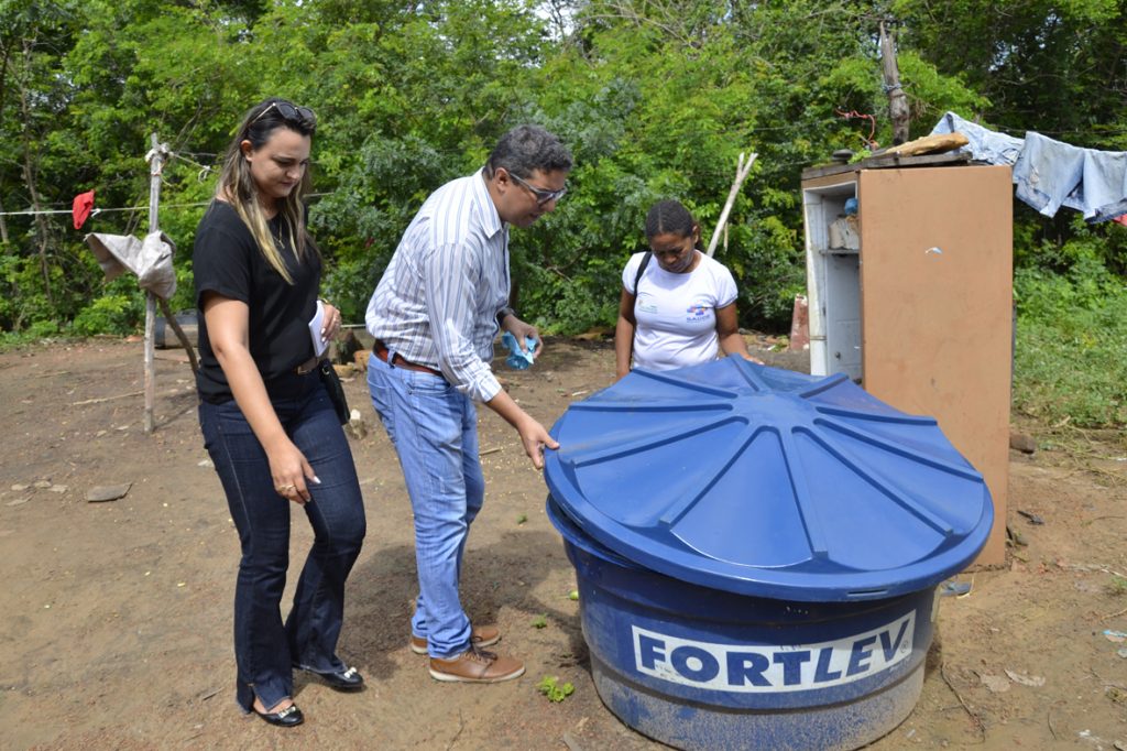 Saúde de Água Branca realiza mutirão de combate à dengue e oferece serviços para a população Saúde de Água Branca realiza mutirão de combate à dengue e oferece serviços para a população
