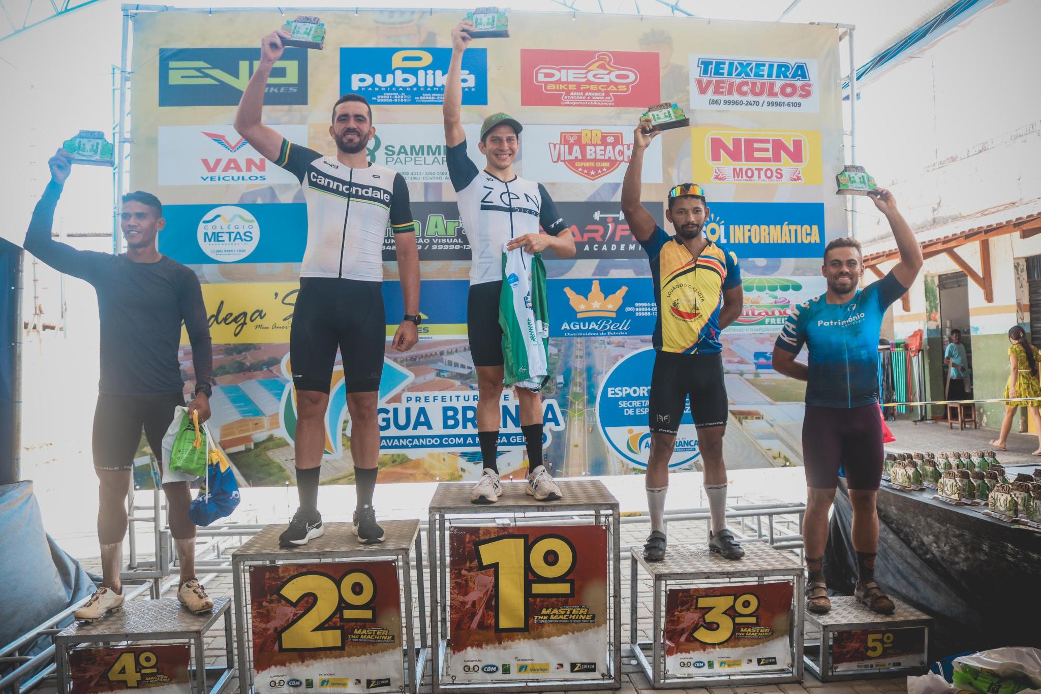 Segundo dia de comemoração dos 70 anos de Água Branca tem esporte, premiações e shows