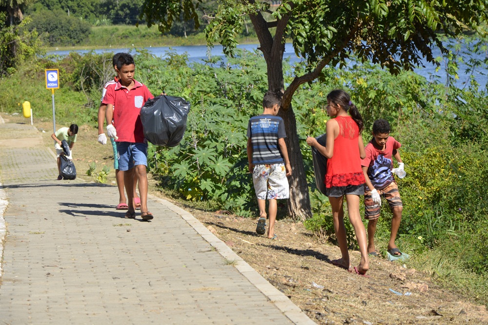 Semana do Meio Ambiente termina com passeio ecológico em Água Branca
