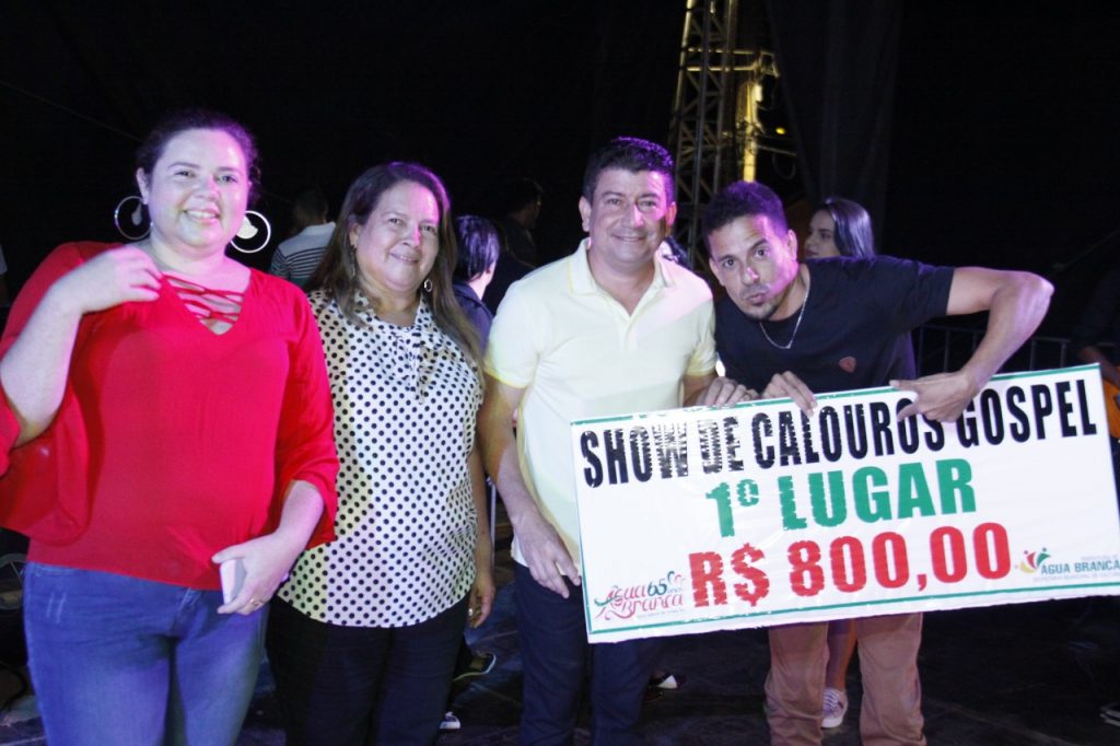 Show Evangélico anima terceira noite da Semana Cultura de Água Branca